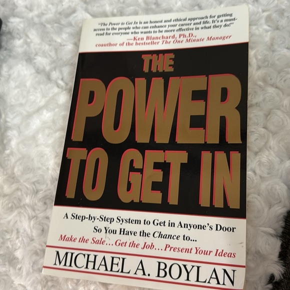 The power to get in book
Paperback Preowned good condition. - Picture 2 of 3